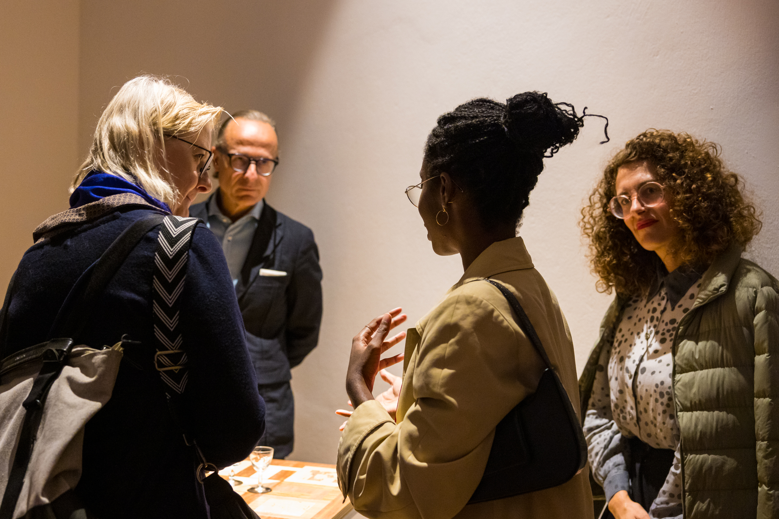 Vernissage Nora Kapfer Monika E Kazi image