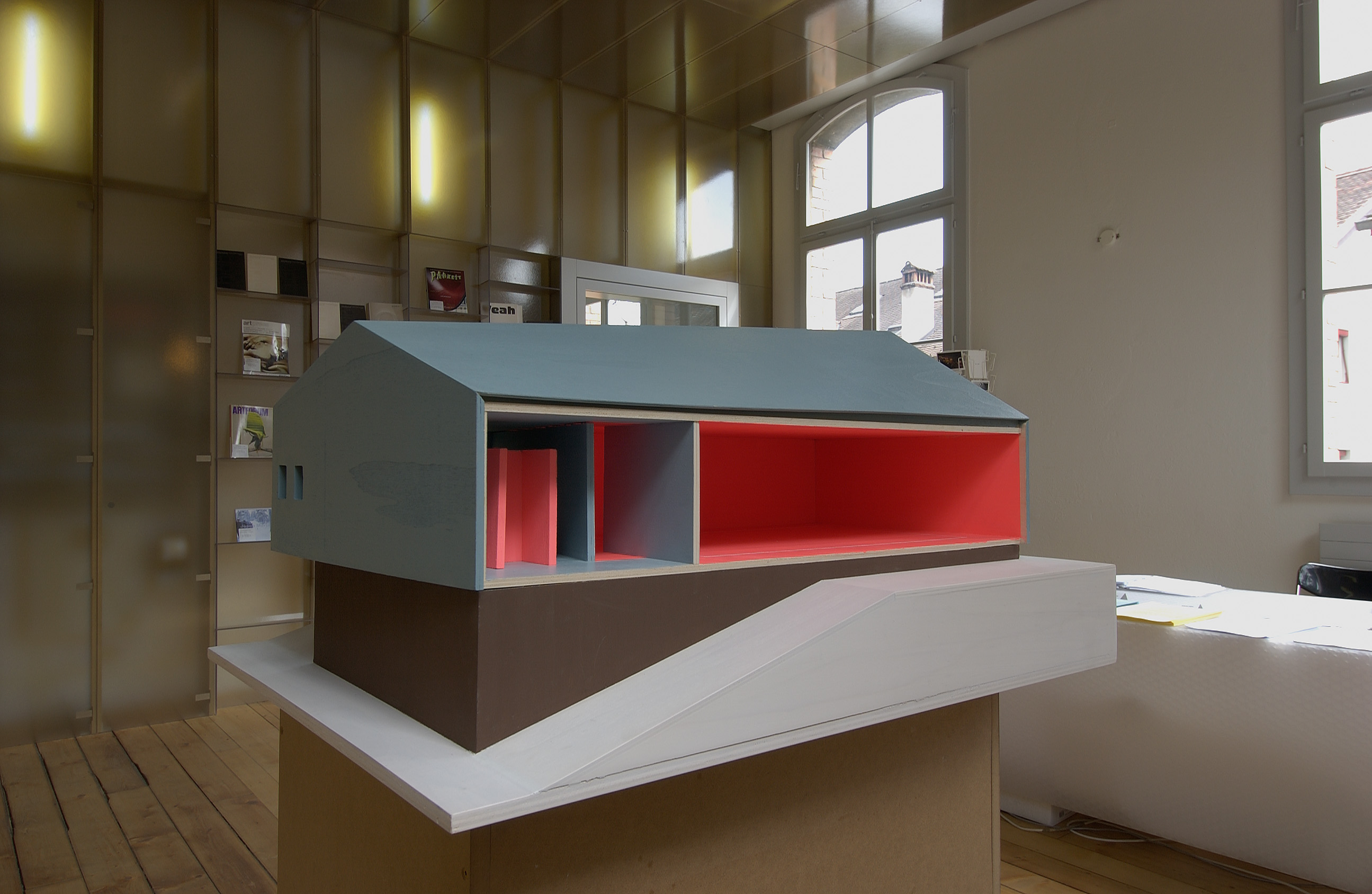 Zoom in – Zoom out image