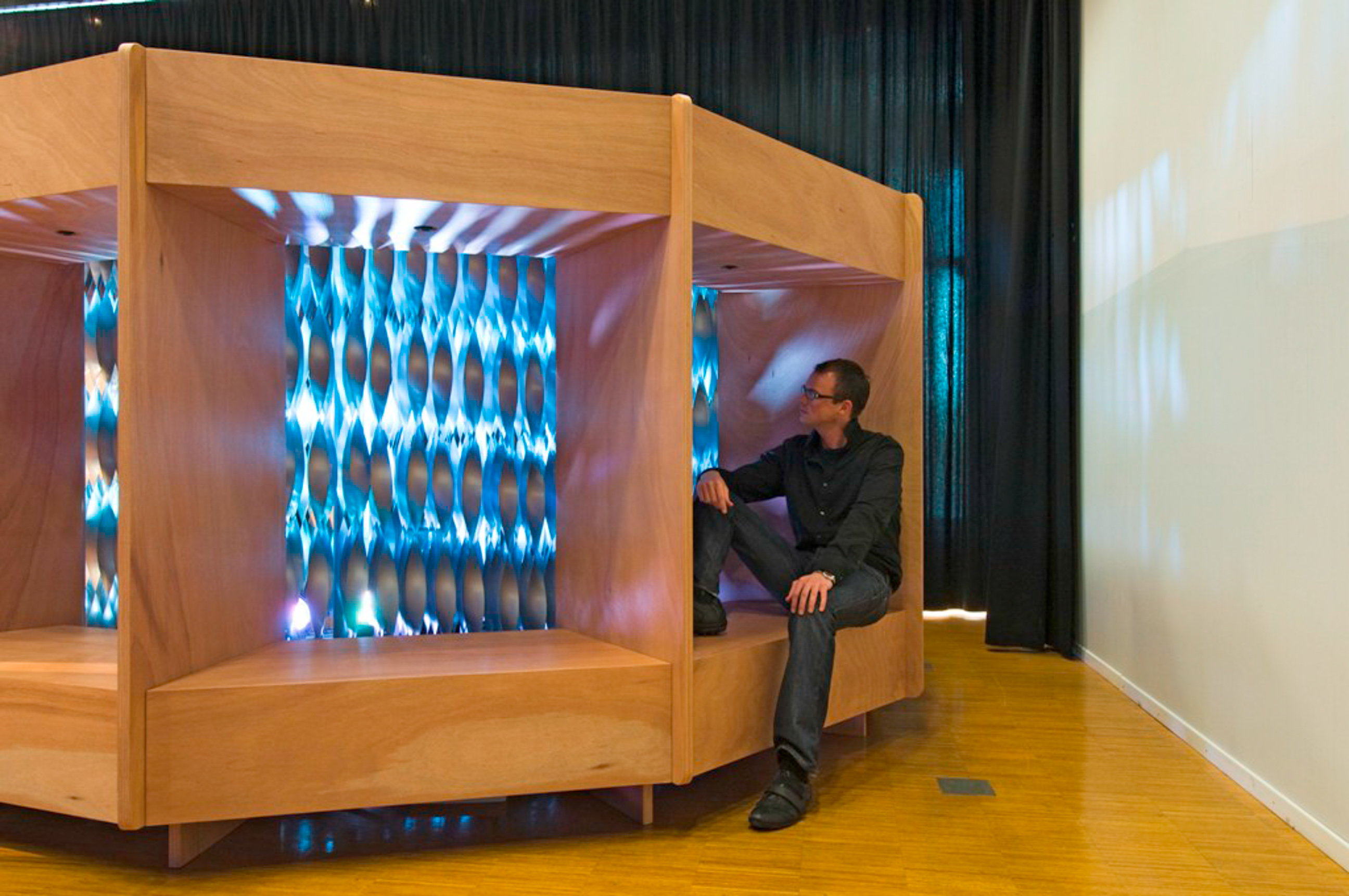 Cocktail by Cocktail image