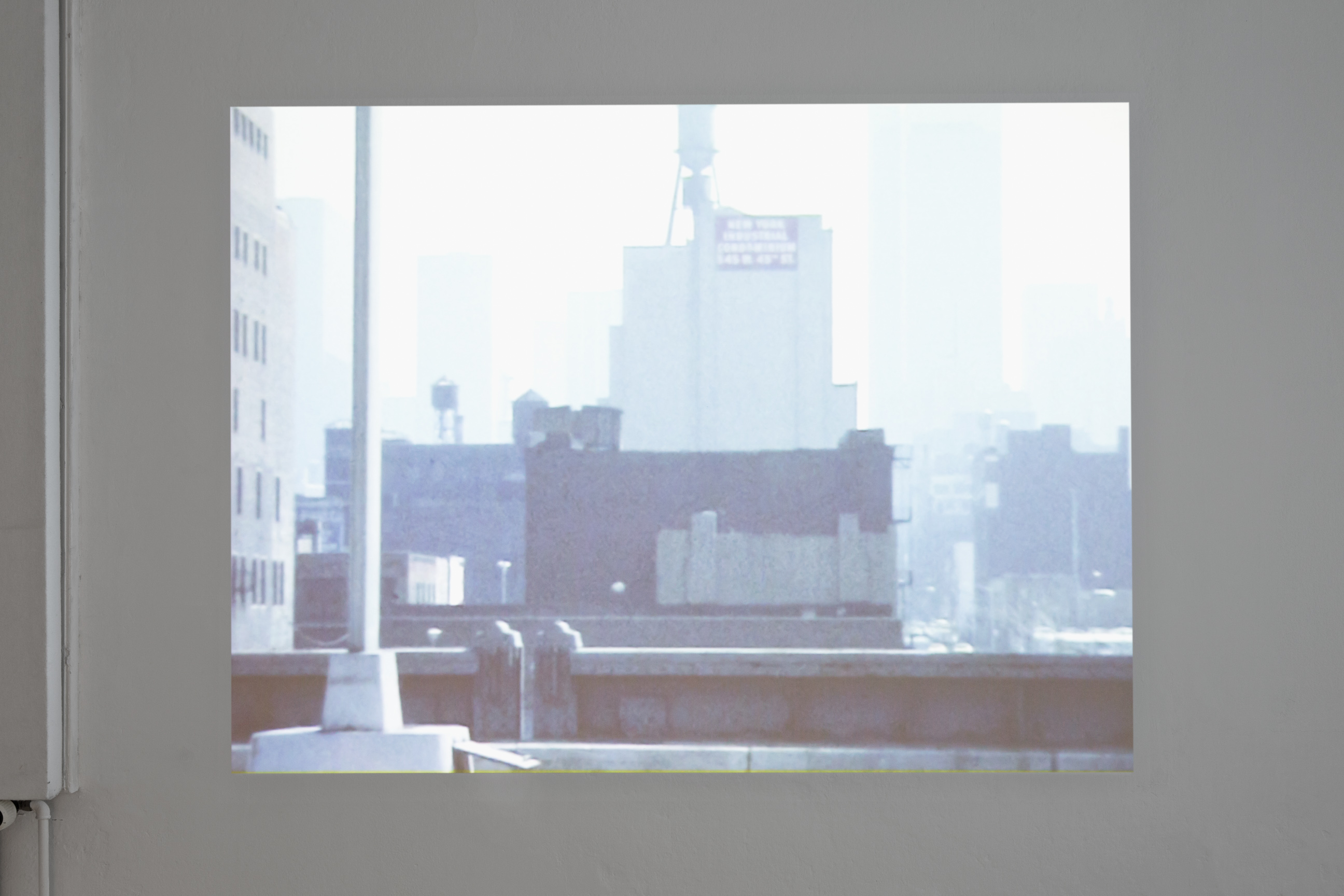 Film Implosion ! Experiments in Swiss Cinema and Moving Images image