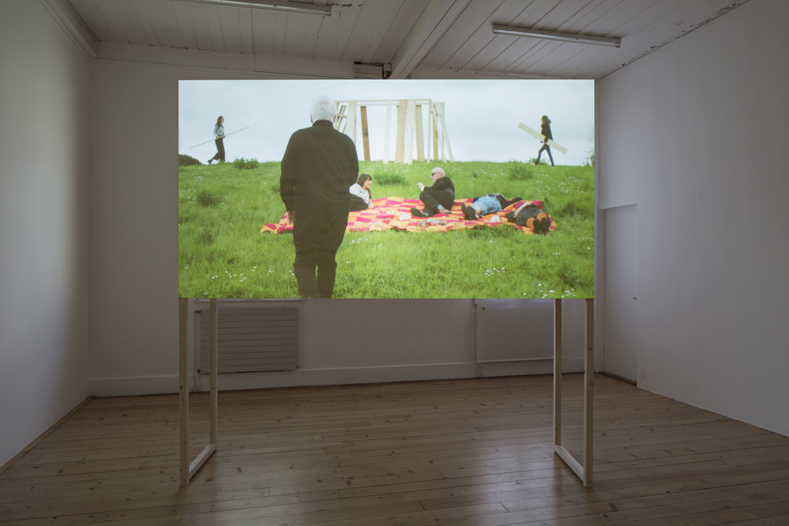 Help in the Search! image