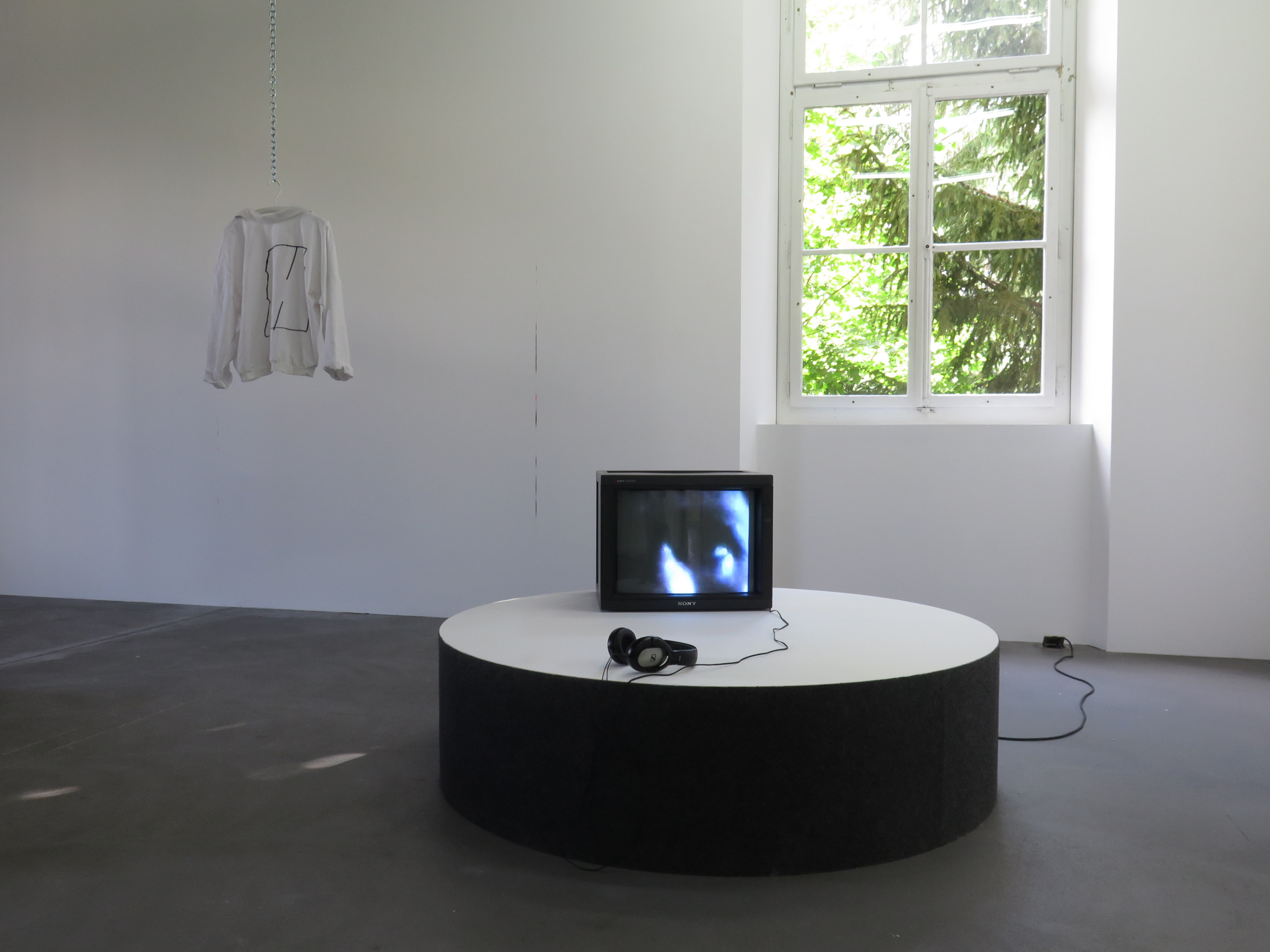 H or the audience image