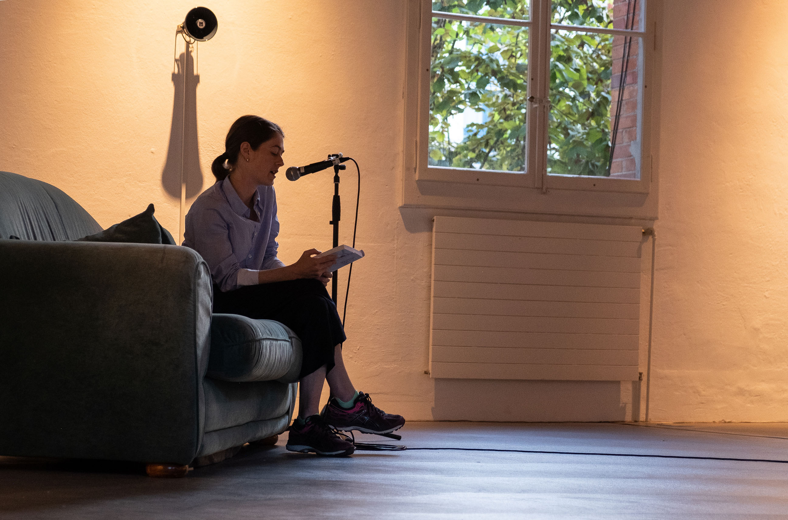 H or the audience image