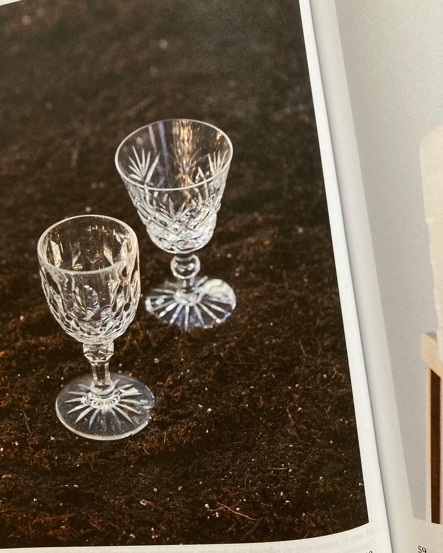 Monika Emmanuelle Kazi, La cour des grands image