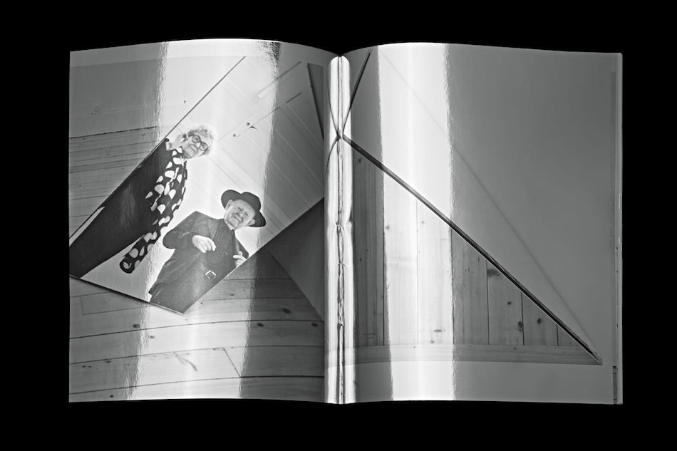 Trix & Robert Haussmann, Livre miroir image